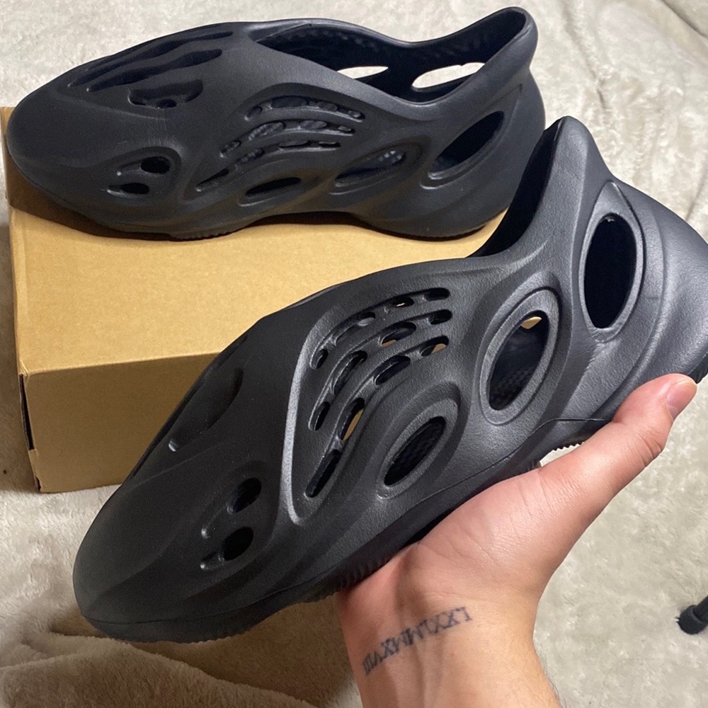 onyx foam runner